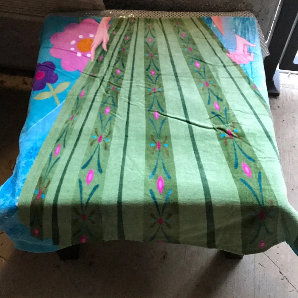 Disney Frozen Beach Towel
